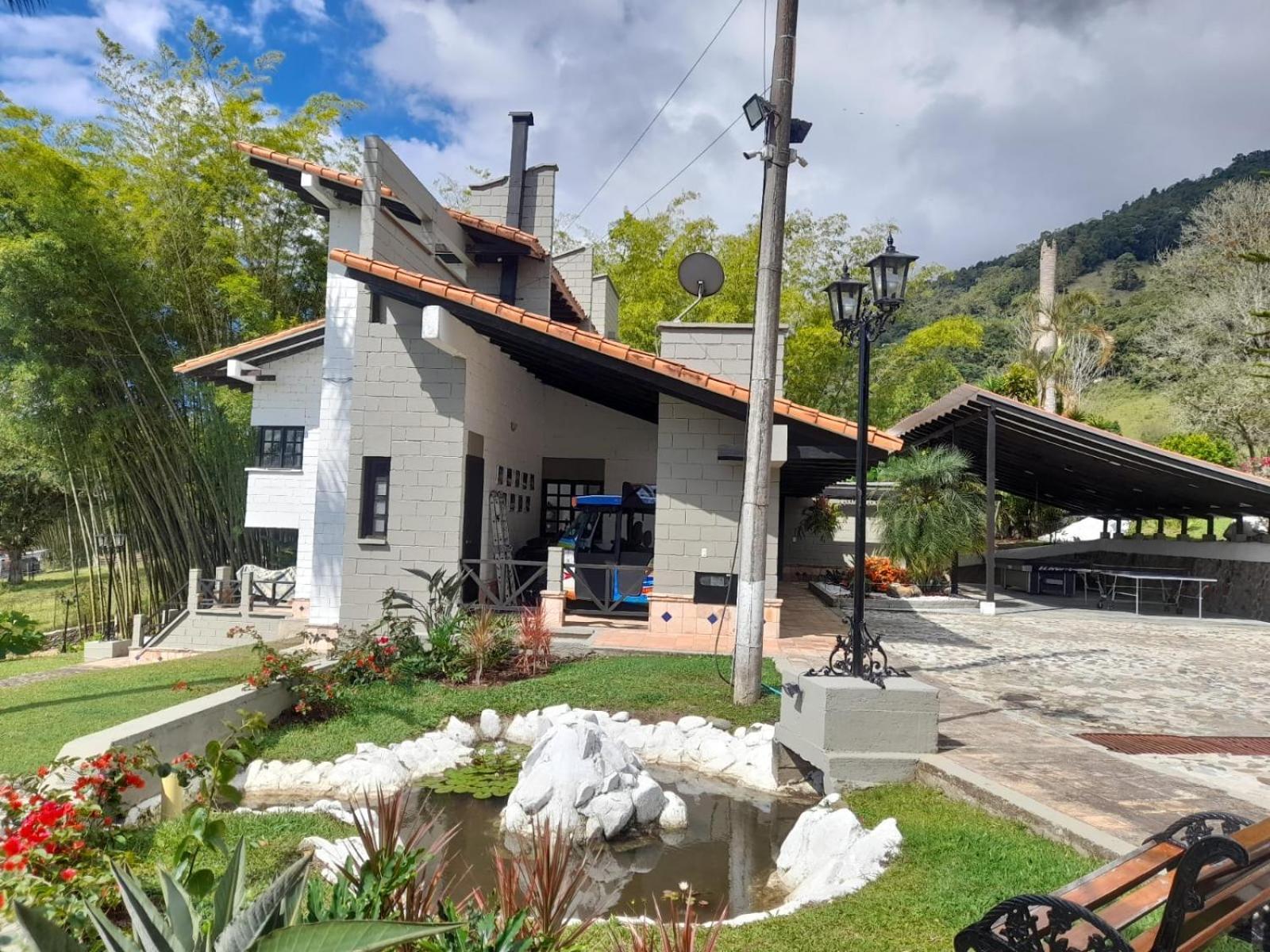 Hotel Maca Lago Calima Exterior foto